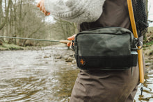 Load image into Gallery viewer, Boatfield Fly Fishing Nidd Pack
