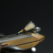 Load image into Gallery viewer, Bosnian Late-Season Dry Fly Selection

