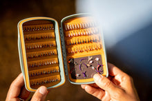 Load image into Gallery viewer, Tacky Pescador Magpad Fly Box - Small

