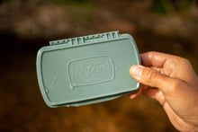 Load image into Gallery viewer, Tacky Pescador Magpad Fly Box - Small
